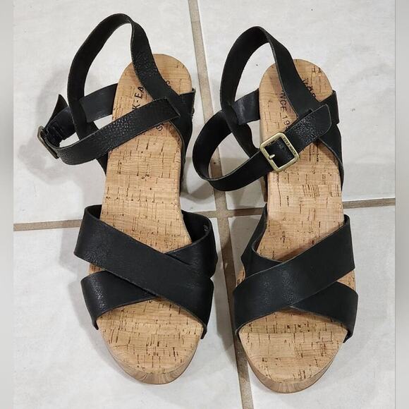 Kork-Ease‎ Drew Leather Cross Banded Platform Sandals women's size 10 - Picture 4 of 13